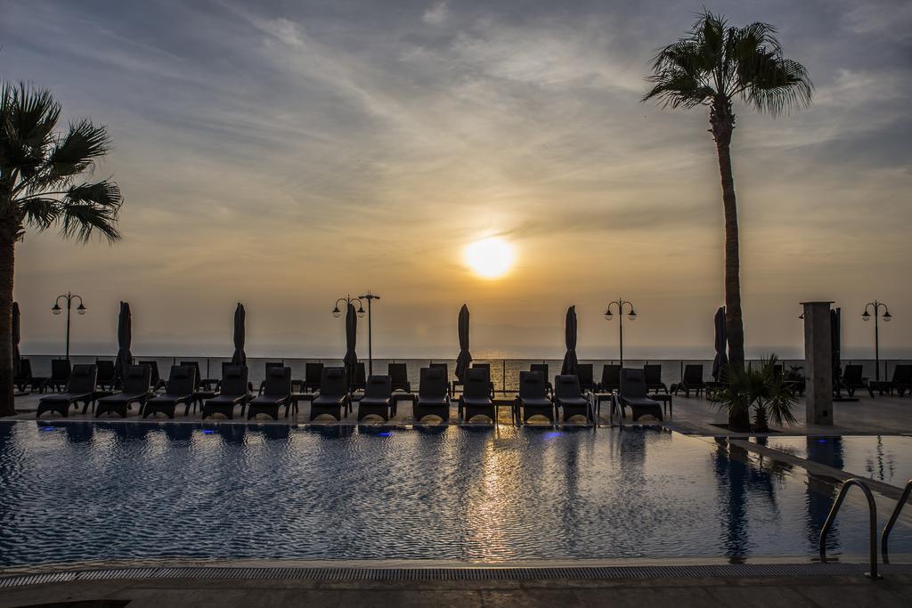 Palmera Hotel Kusadasi Exterior photo