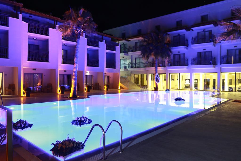 Palmera Hotel Kusadasi Exterior photo