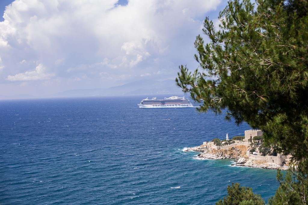Palmera Hotel Kusadasi Exterior photo