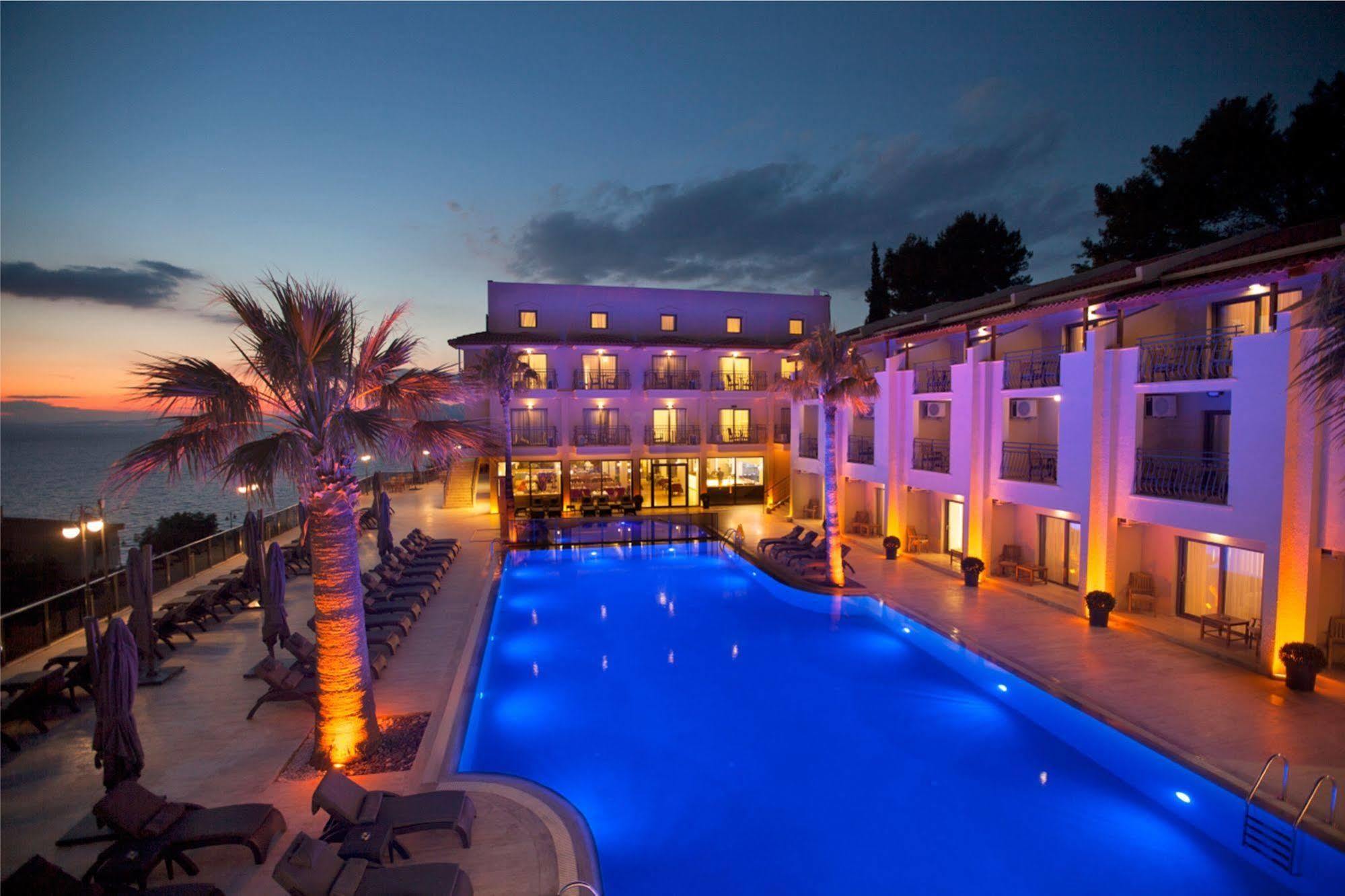 Palmera Hotel Kusadasi Exterior photo